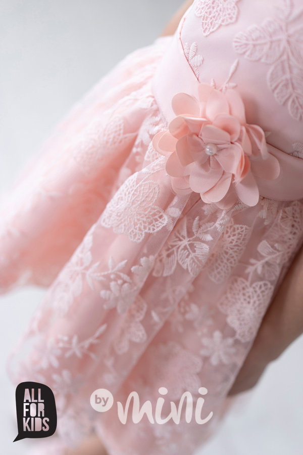 Svatební luxusní dívčí šaty s krajkou a kytičkou