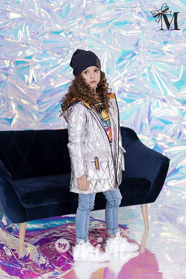 Stříbrný lesklý dívčí dětský jarní kabátek s kapucí