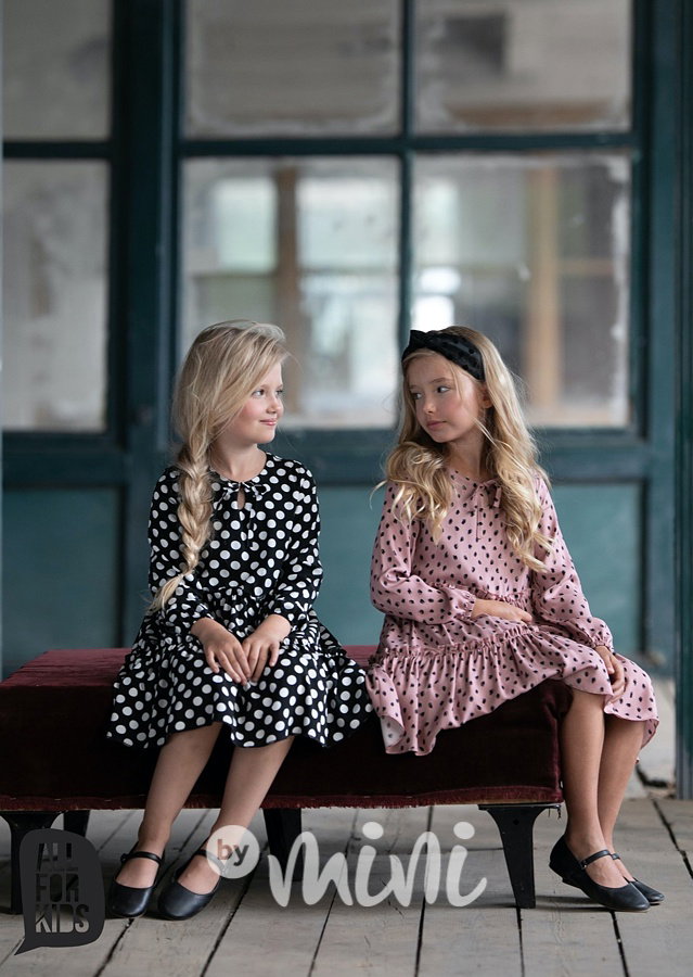 Boho style dívčí černobílé šaty s puntíky