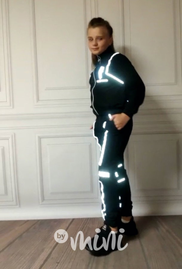 Billie Eilish reflexní souprava
