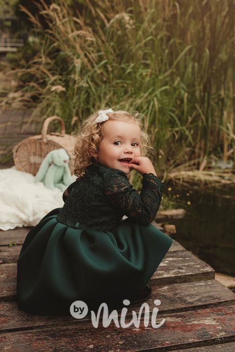 Dětské krajkové sváteční šaty s dlouhým rukávem 