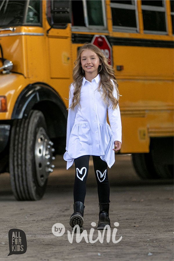 Černé stretch legíny se srdíčkem