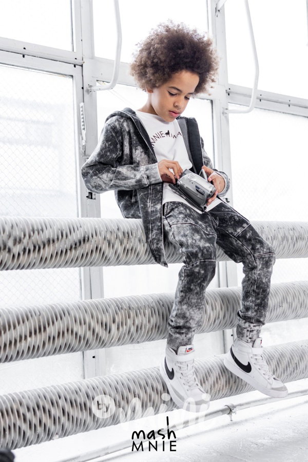 Acid wash black jeans *MashMnie*