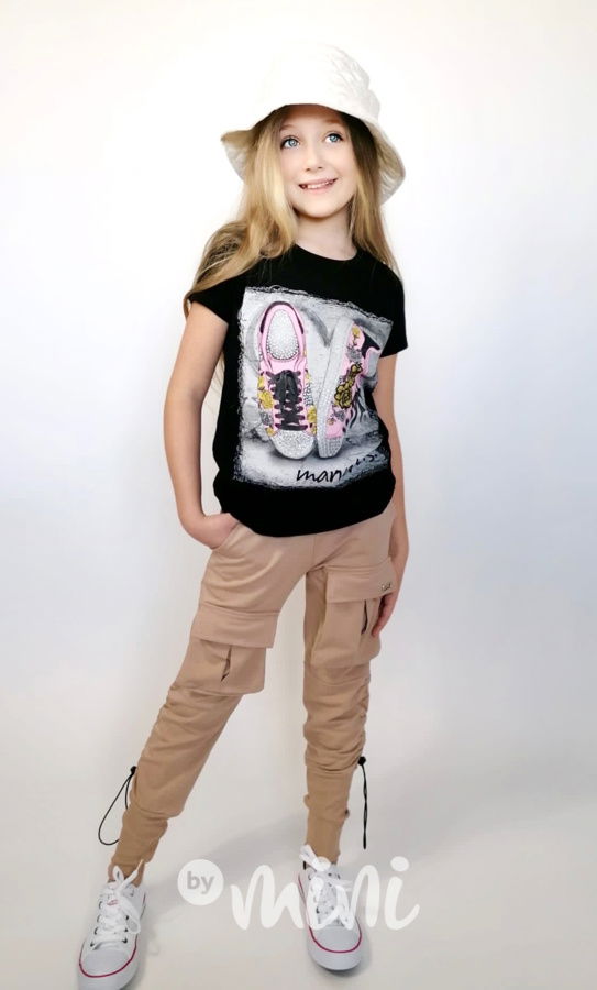 Béžové kapsáče s širokým nápletem