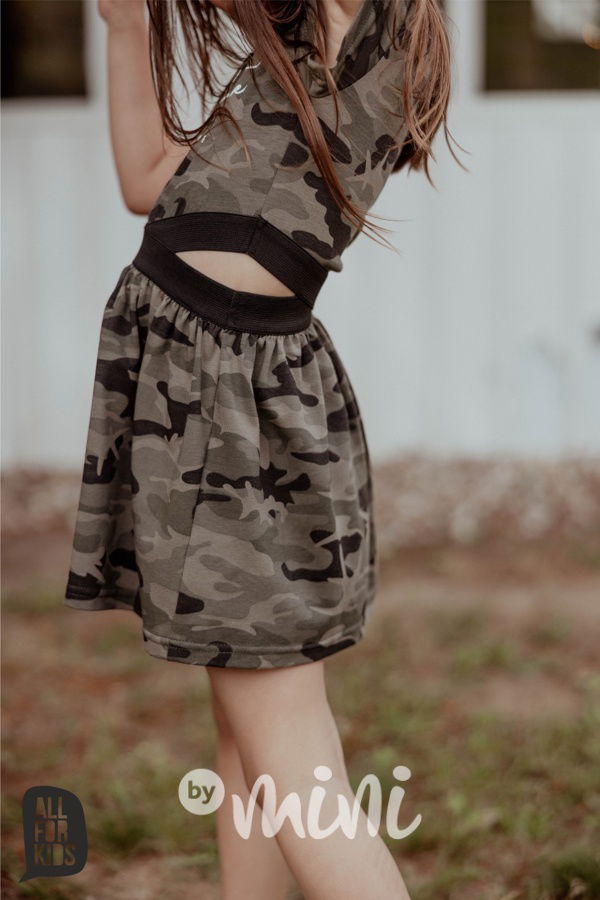 CUTE šaty army