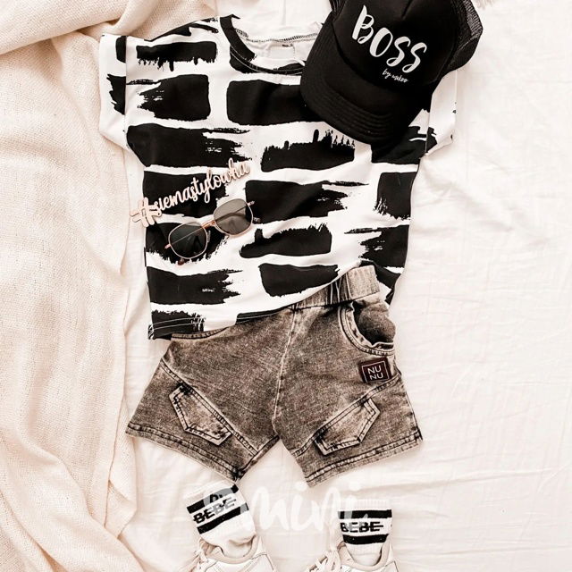 NUNU vintage black kraťasy