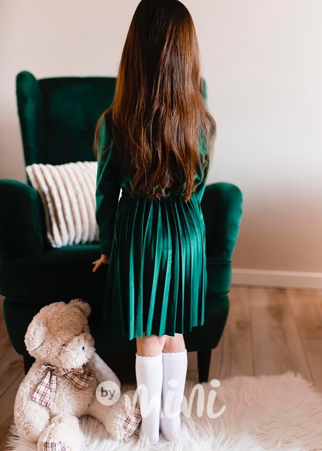 Velurové smaragd šaty s plisovanou sukní