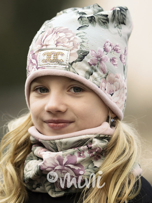 Flower beanie zdobená kamínky + nákrčník