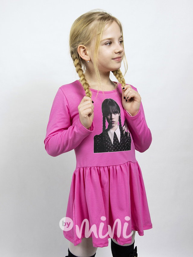 Wednesday a Věc šaty pink