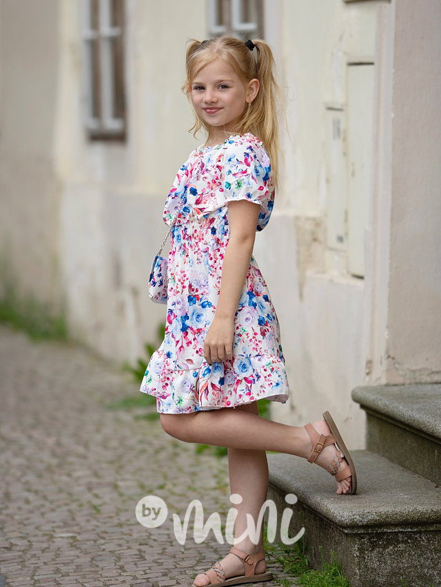Květované šaty s kabelkou