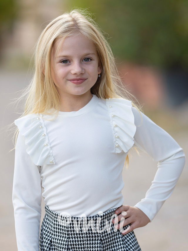 Žebrovaná frill blůzka s perličkami krémová