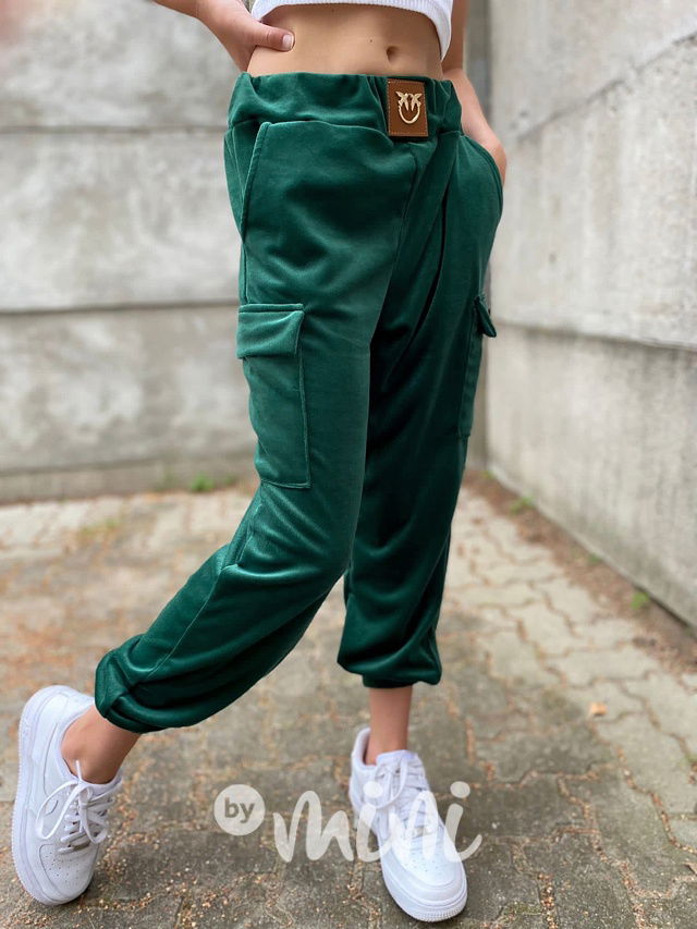Velurové cargo kapsáče smaragd