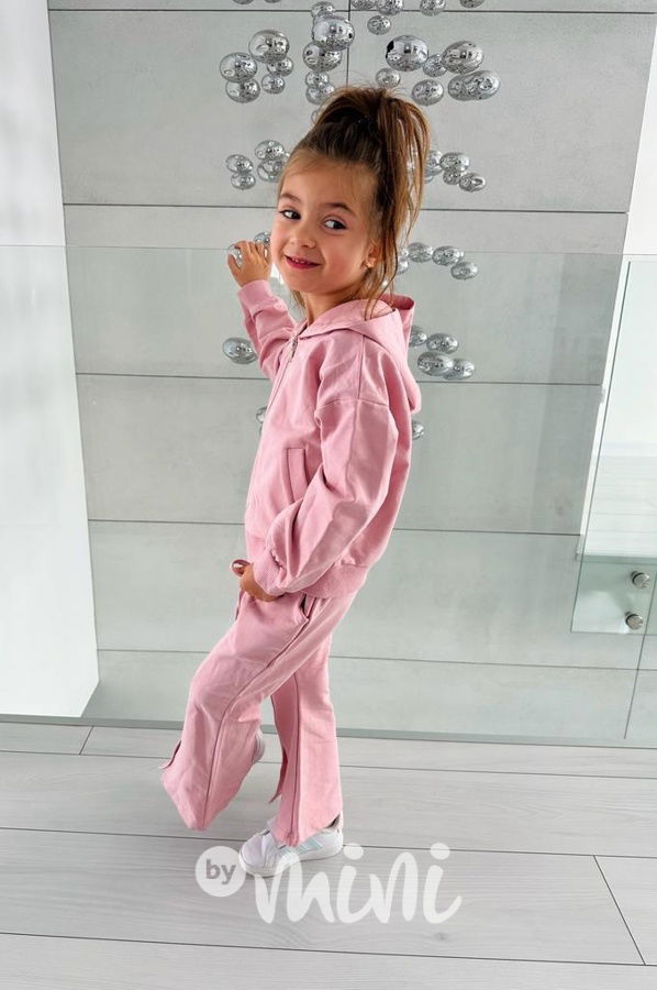 Růžové zvonáče s rozparkem