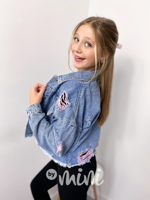Pink ripped oversize jeans bunda