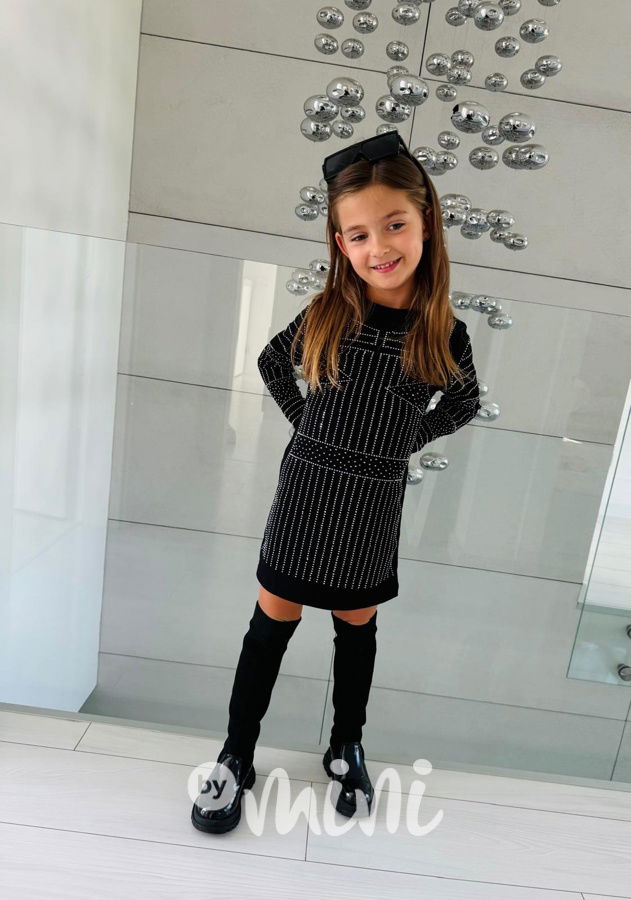 Little black dress s kamínky
