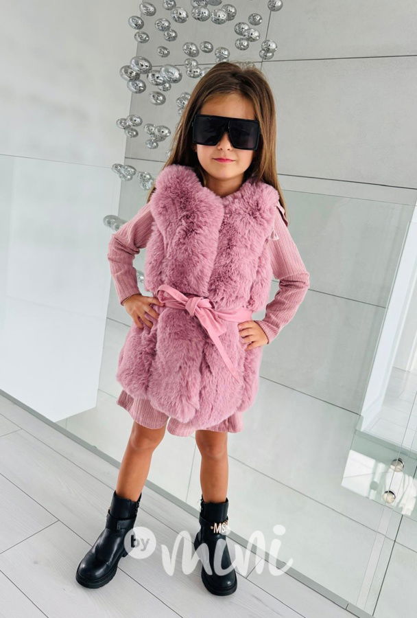 Chlupatá PINK vesta s páskem