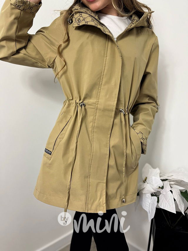 Béžová jarní parka s kapucí pro holky
