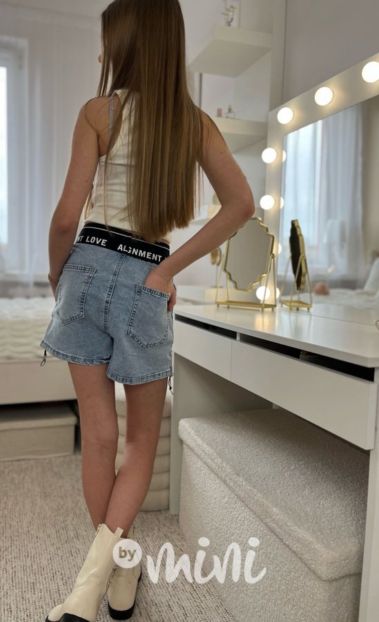 Denim kraťasy LOVE