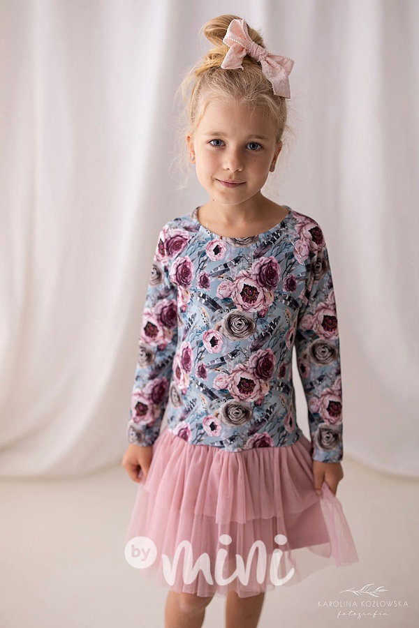 Lily Grey šaty s tylem blossom