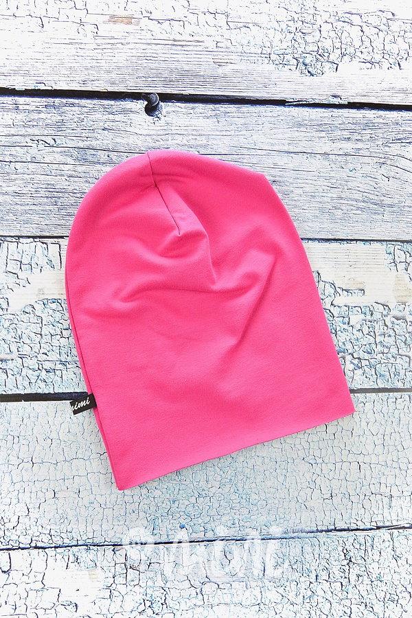 Spadlá houmles čepka dark pink