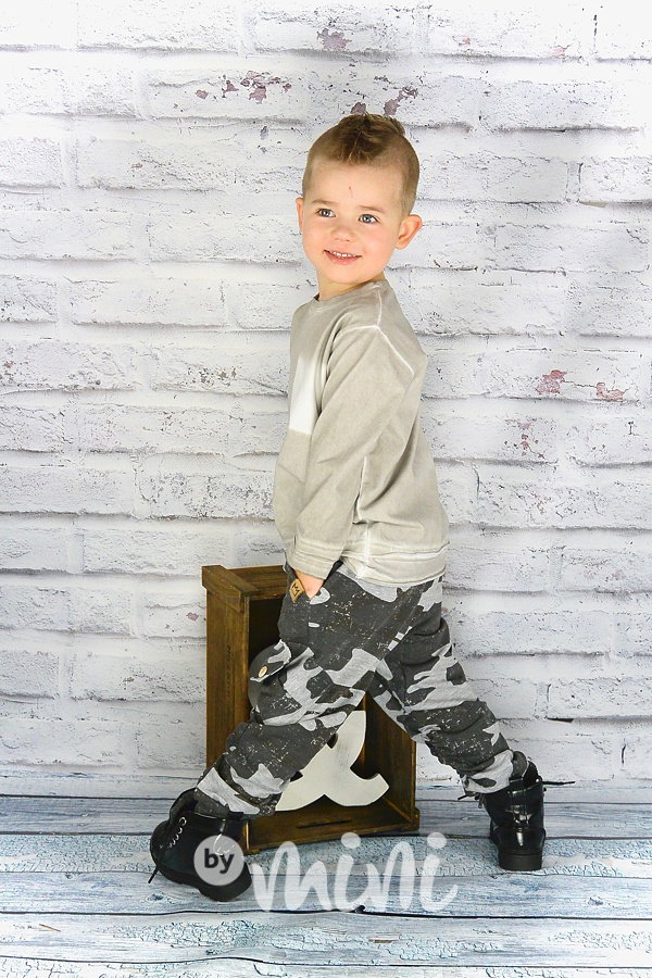 NEW grey army tepláčky s kapsami