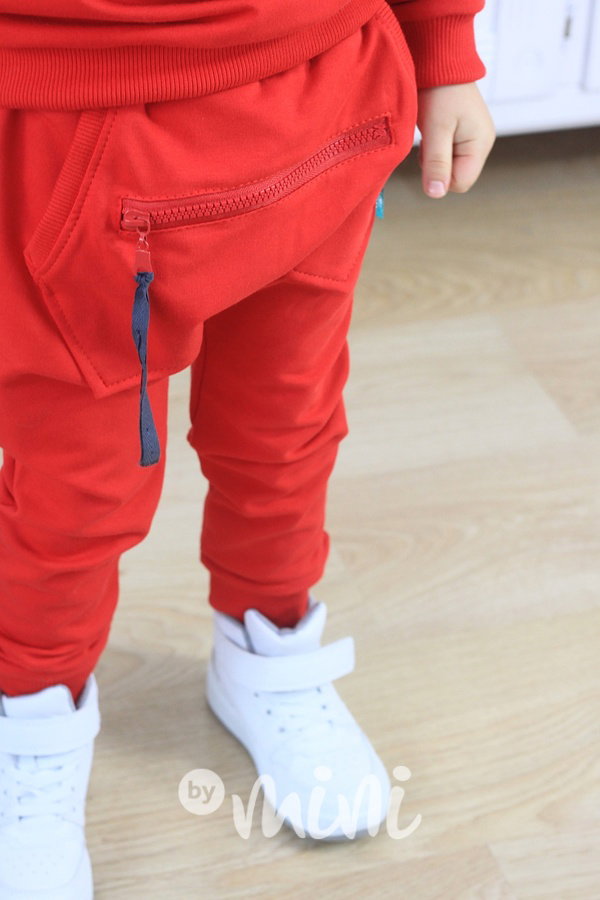 Red zipové baggy tepláčky
