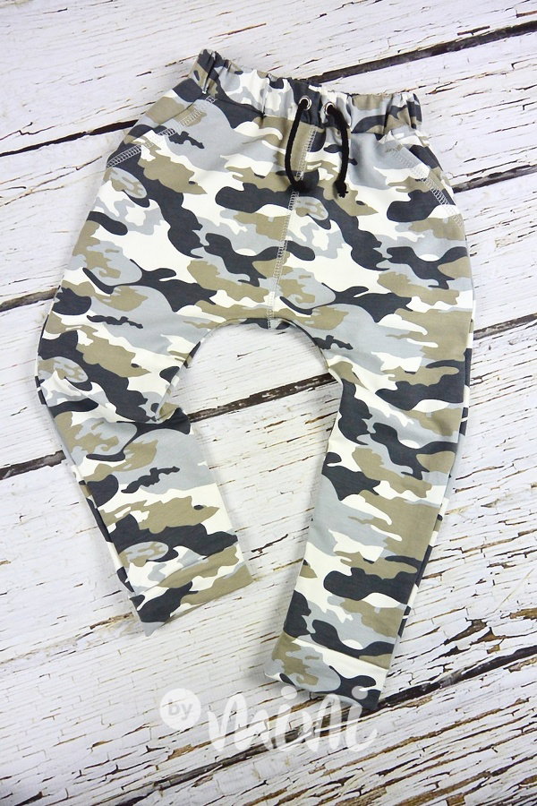 Trendy army baggy tepláčky