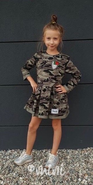 Army dívčí šaty s aplikací