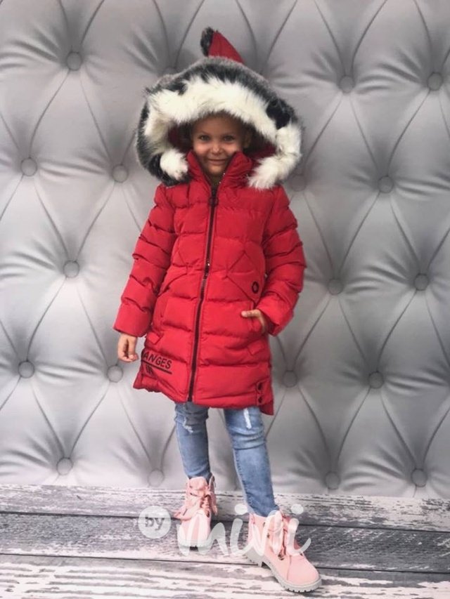Dívčí zimní kabát se špičatou kapucí červený