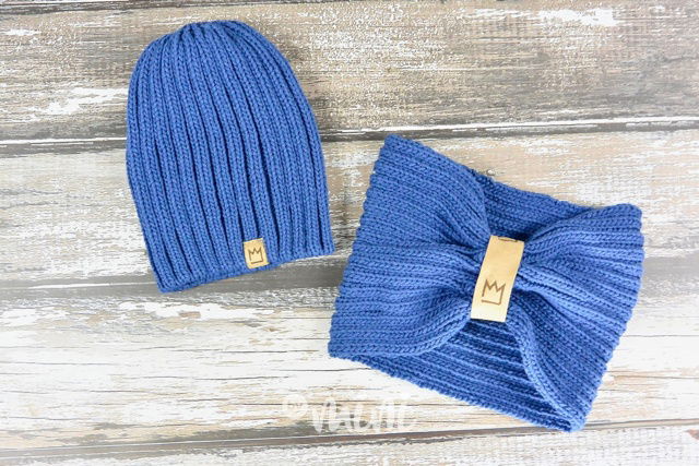 Vlněná houmleska s nákrčníkem modrá