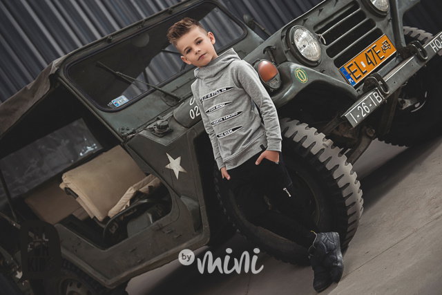 STYLE mikina s kapucí šedá