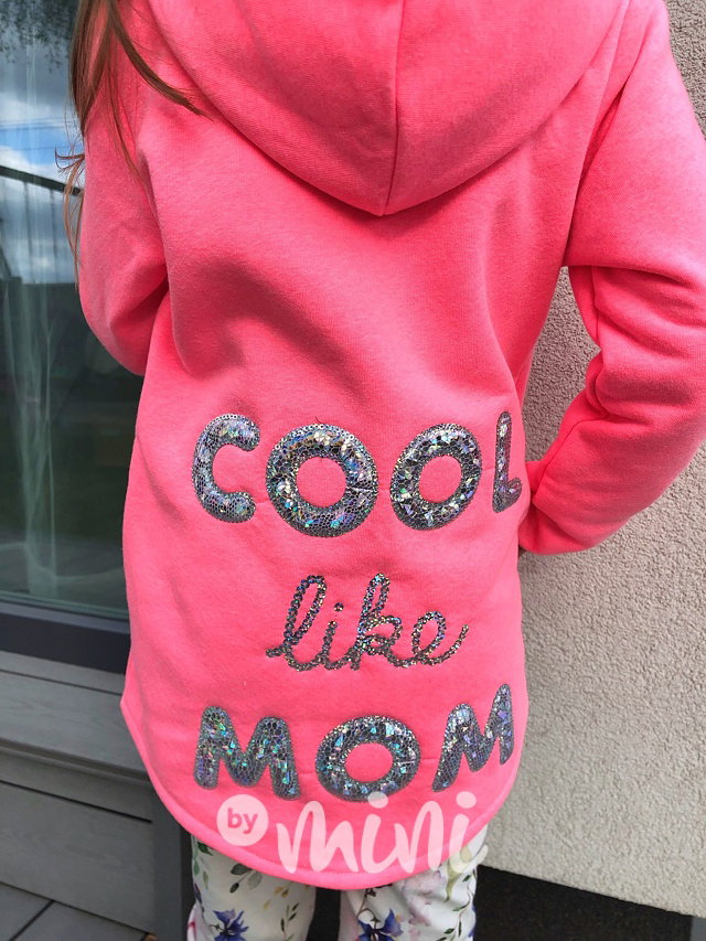 Neon růžová zateplená mikina cool like mom