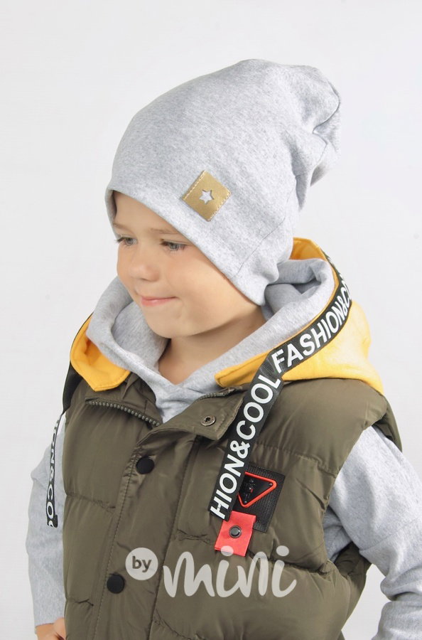 Dvojitá beanie čepka STAR světle šedá