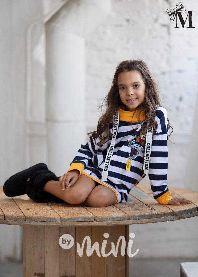 Pruhovaný hoodie dress