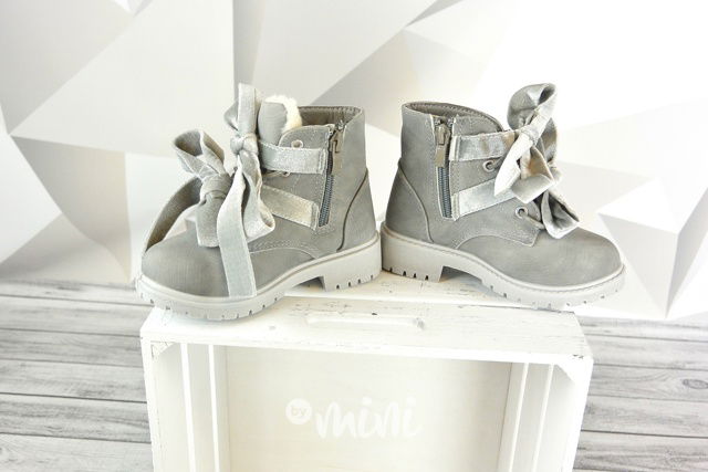 Dětské dívčí podzimní boty šedivé workery mašličky kožíšek