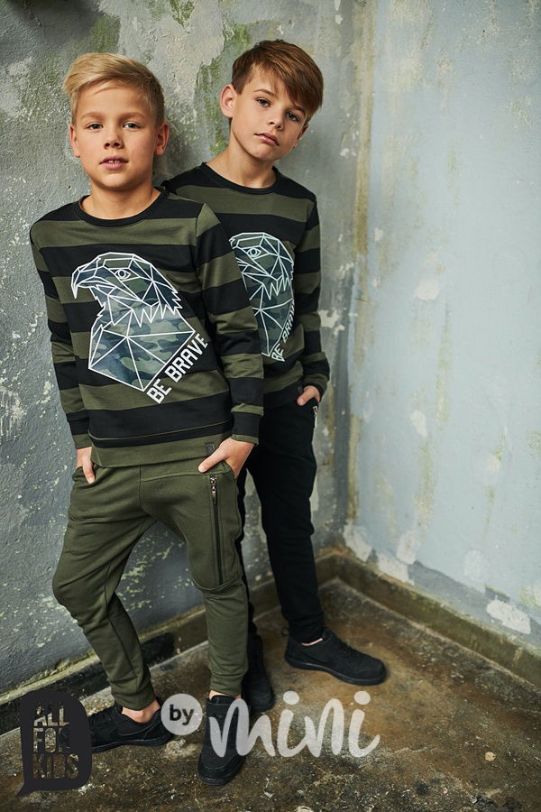 Khaki chlapecké tepláky se zipem by AFK