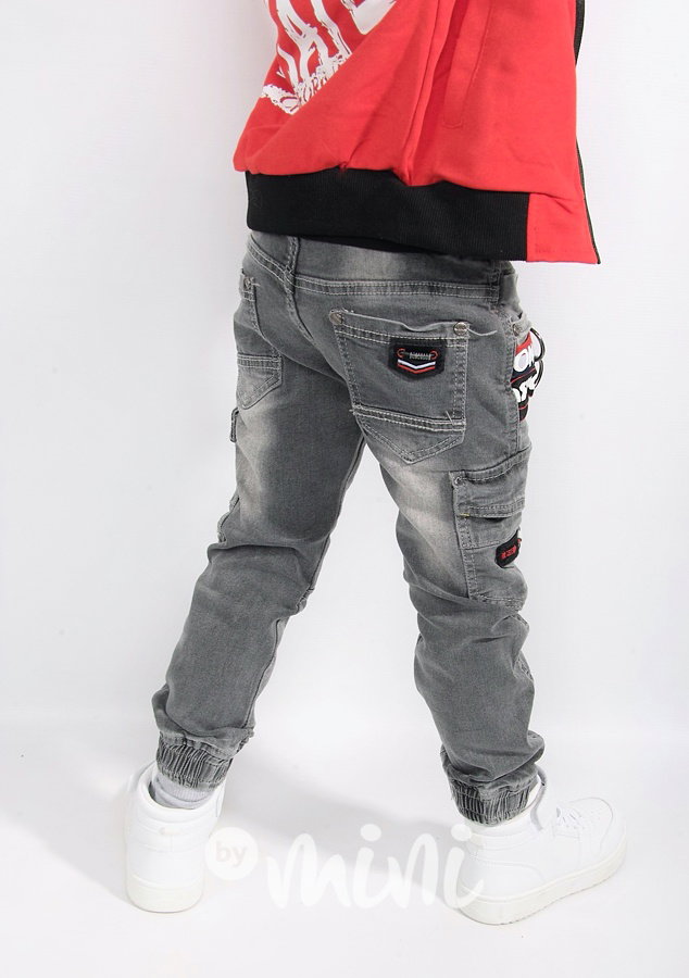 Sporty dark jeans