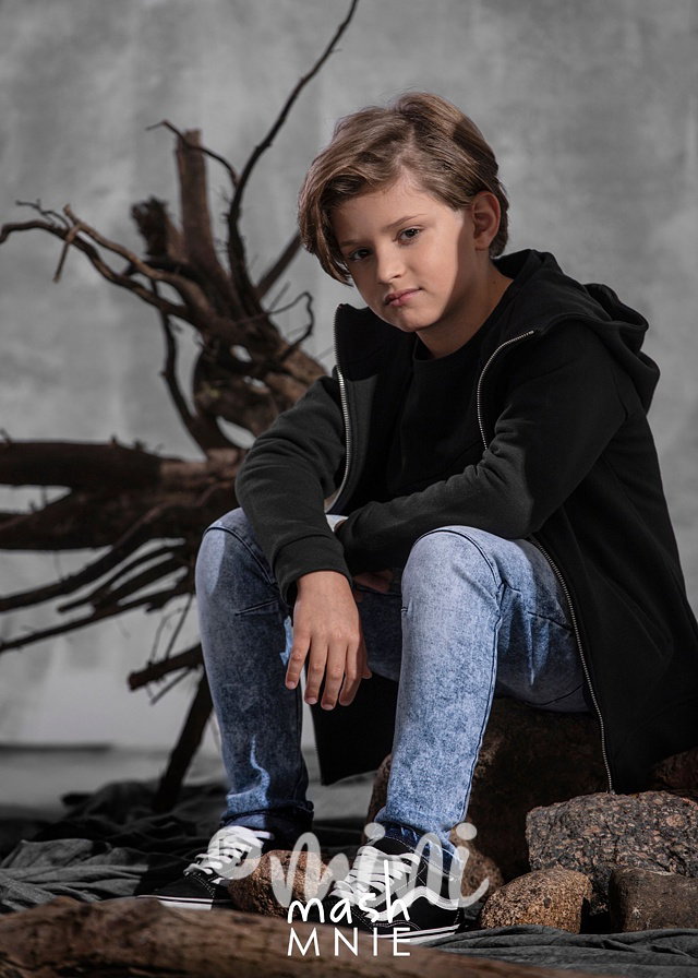 Ice blue jeans s prošitím *MashMnie*