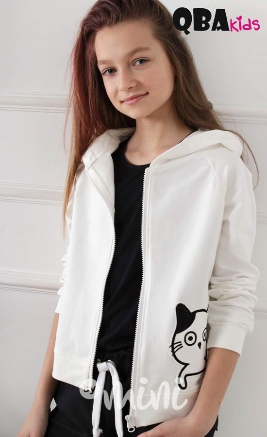 Bílá dívčí mikina třásně s kapucí