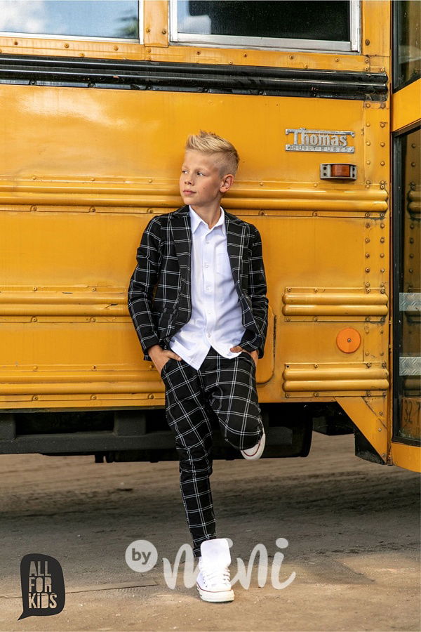 Bavlněná bílá košile s krátkým rukávem