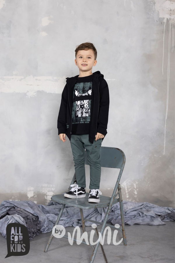 Bulldog mikina black