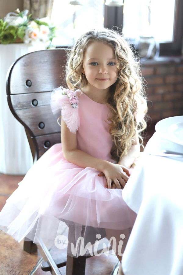 Luxusní světle růžové šaty pro družičky Roses