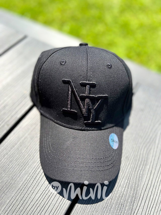 NY kšiltovka black