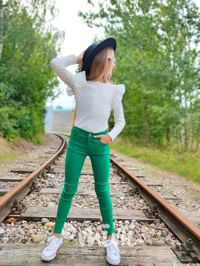 Zelené super stretch kalhoty slim