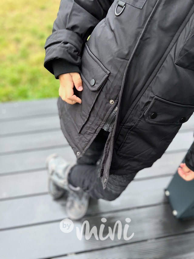 Zimní parka s kožíškem černá