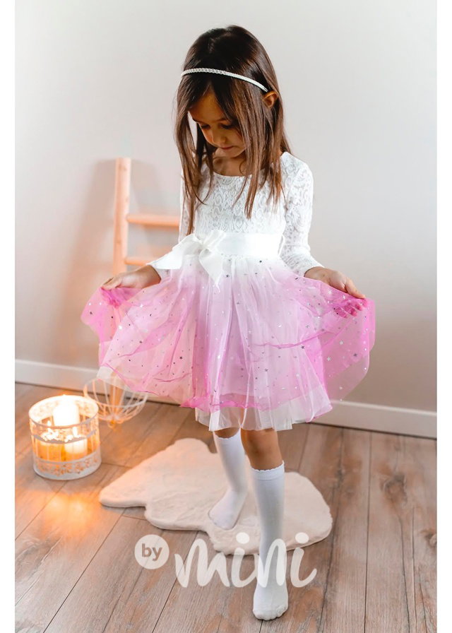 Bílé krajkové ombre šaty s hvězdičkami pink