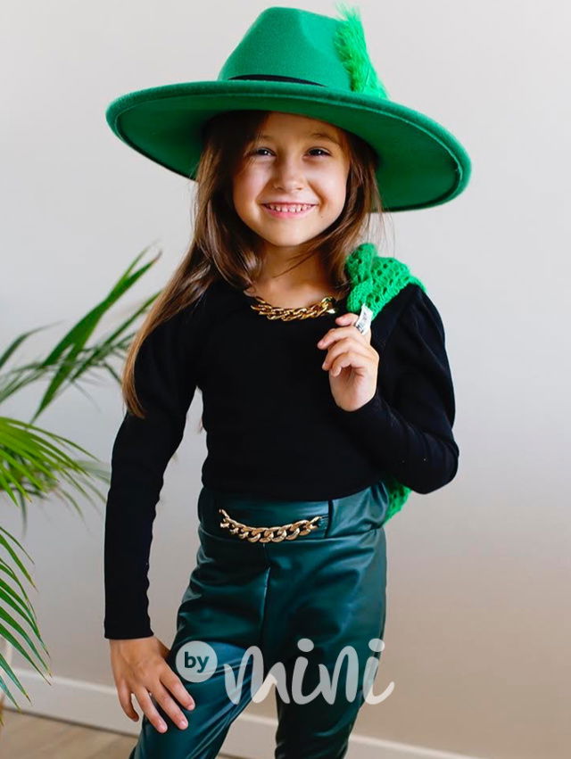 Černá blůzka se zdobením