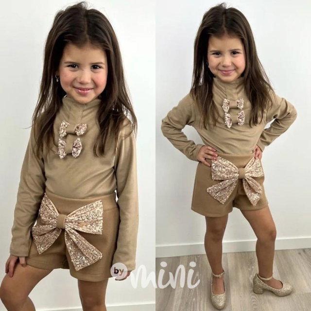 Flauš kraťasy s mašlí