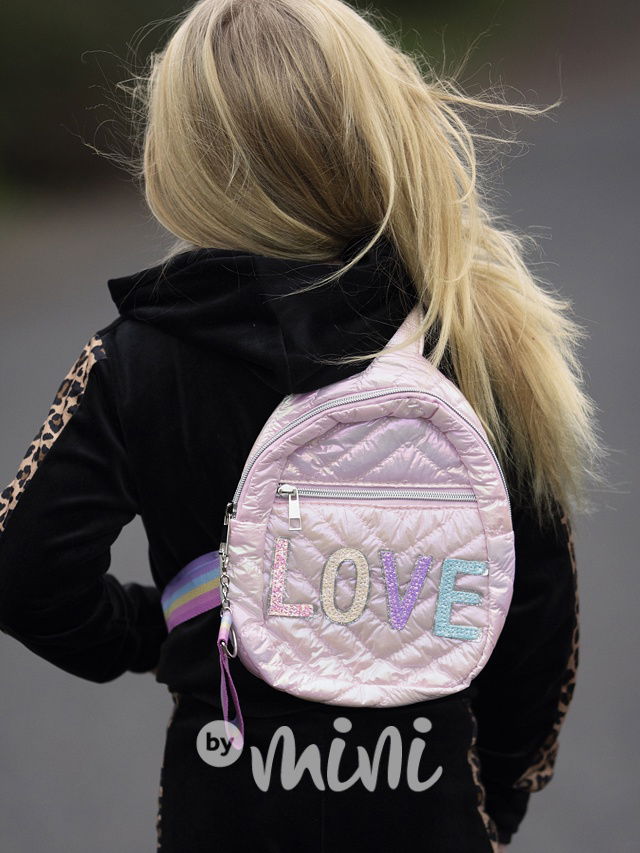 Duhový crossbody batůžek
