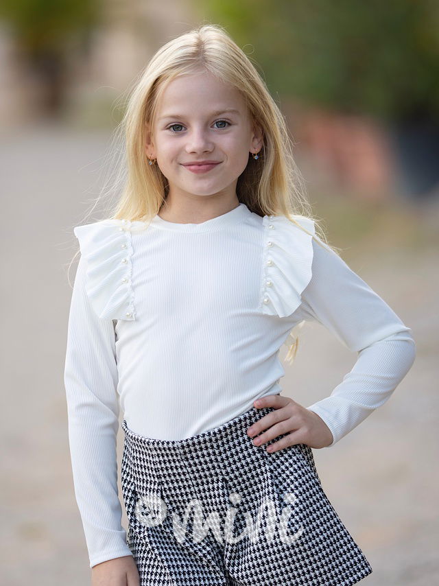 Žebrovaná frill blůzka s perličkami krémová